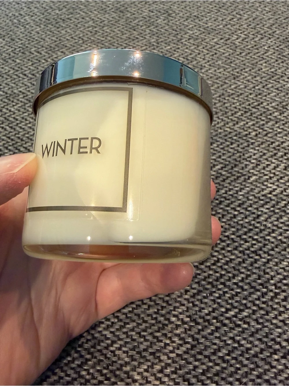 Bath And Body Works Winter 4 Ounce Candle In Glass Jar With Lid - Picture 4 of 10